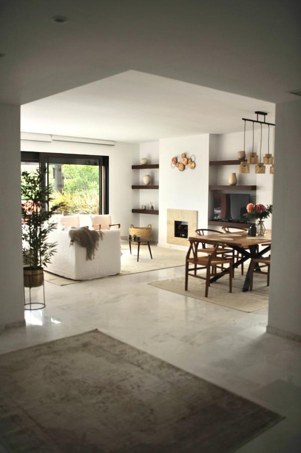 מאלגה Bright Apartment In The Hills Of Elviria מראה חיצוני תמונה