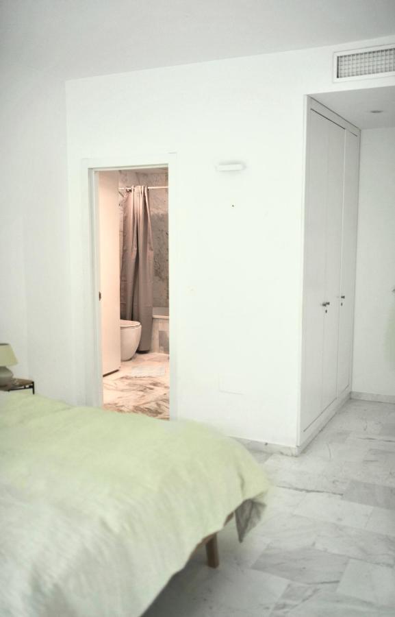 מאלגה Bright Apartment In The Hills Of Elviria מראה חיצוני תמונה